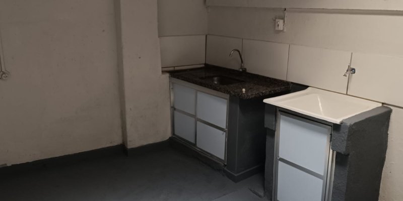 Rua Silviano Brandão, 86, sala B - Centro . Formiga, 4 Rooms Rooms,1 BathroomBathrooms,Sala Comercial,Venda,1479